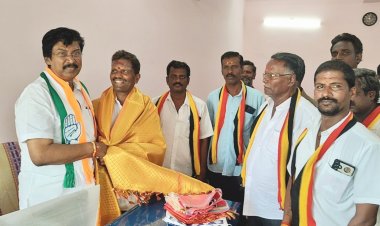 வேட்டியம்பட்டியில் தேமுதிக நிர்வாகிகளை சந்தித்து வாக்கு சேகரித்த காங்கிரஸ் கட்சி வேட்பாளர். !