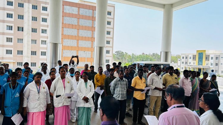 கிருஷ்ணகிரி அரசு மருத்துவக் கல்லூரியில்  சமத்துவ நாள் உறுதிமொழி.!